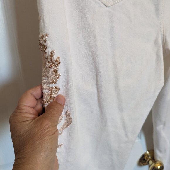 BEADED & Embr FLORAL Jeans | Natural & Tan | Chicos size 1 | 8 | STRETCH | EUC - Picture 5 of 11
